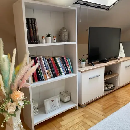 22 22 Lejlighed Sremska Mitrovica